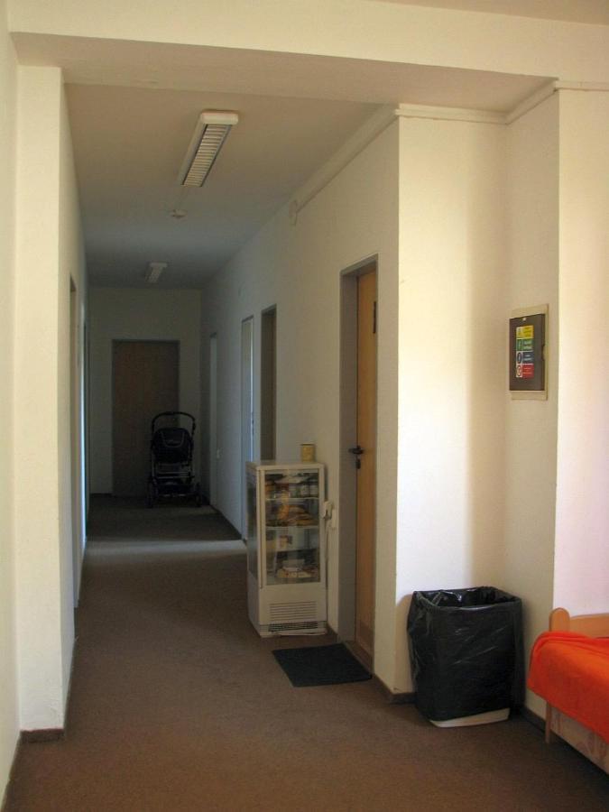 Hostel Sokol Troja Prag Exteriör bild